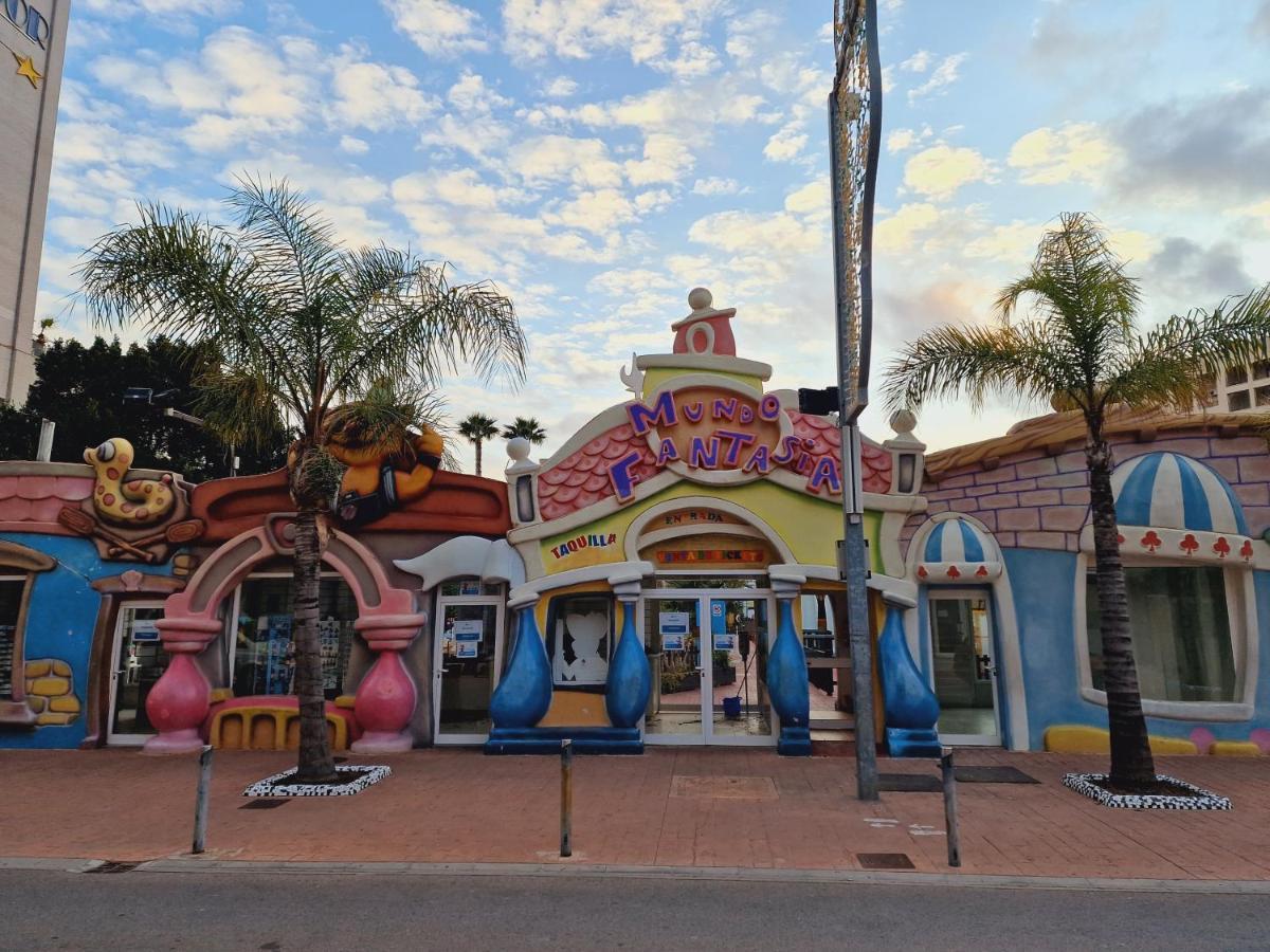 Holiday Vista Mar II Magic World Oropesa del Mar Exterior photo
